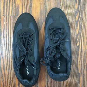 VIVAIA Yancy Sneakerina (Jogger Re-Nylon) in Black US 9 / EU 40